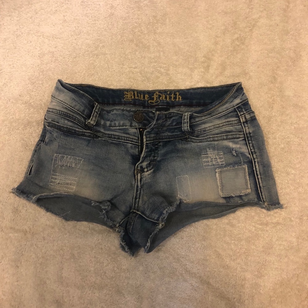blue faith jean shorts size 3/4